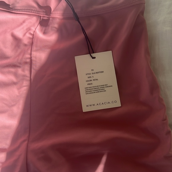 NWT Acacia Swim - Leggings - Picture 2 of 3